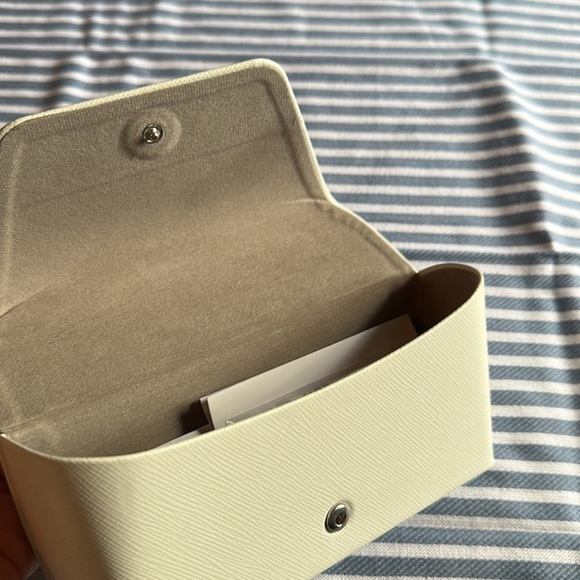 Michael Kors Sunglasses Case NWOT - Picture 6 of 7